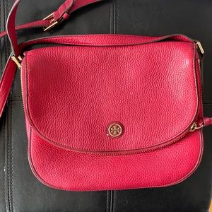 GUC l Tory Burch Crossbody